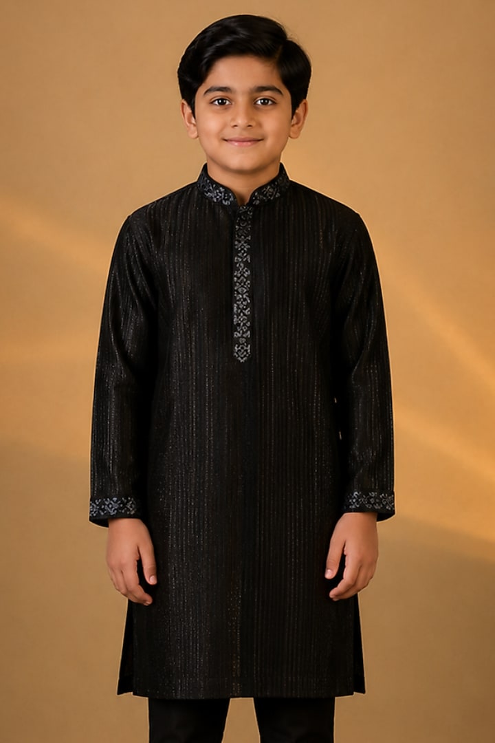 Black Tussar Resham & Thread Embroidered Kurta Set For Boys by Sammohan Kids at Pernia's Pop Up Shop