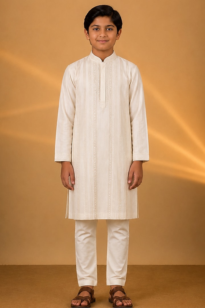 Ivory Tussar Resham & Thread Embroidered Kurta Set For Boys by Sammohan Kids at Pernia's Pop Up Shop