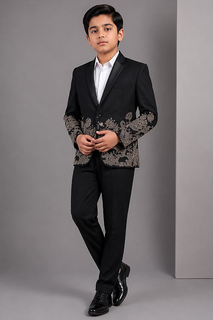 Black Tussar Hand & Machine Embroidered Tuxedo Set For Boys by Sammohan Kids at Pernia's Pop Up Shop