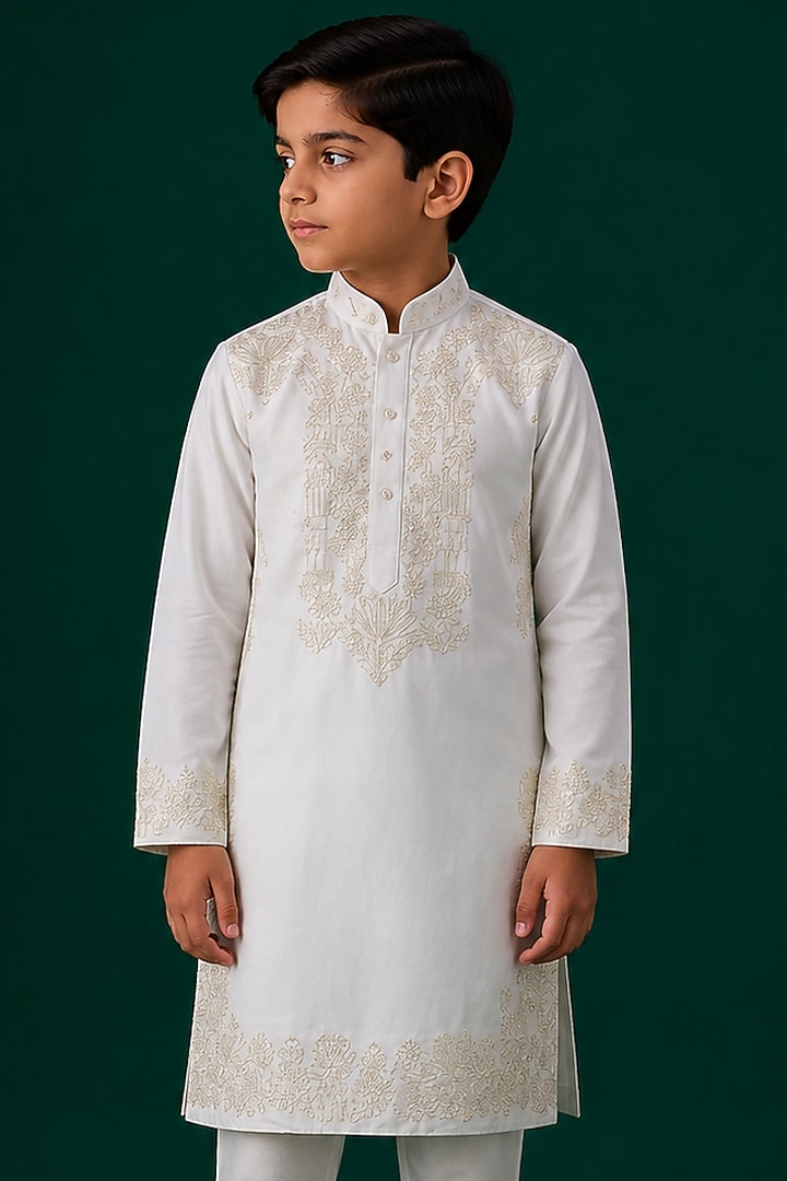 Ivory Tussar Hand & Machine Embroidered Kurta Set For Boys by Sammohan Kids at Pernia's Pop Up Shop