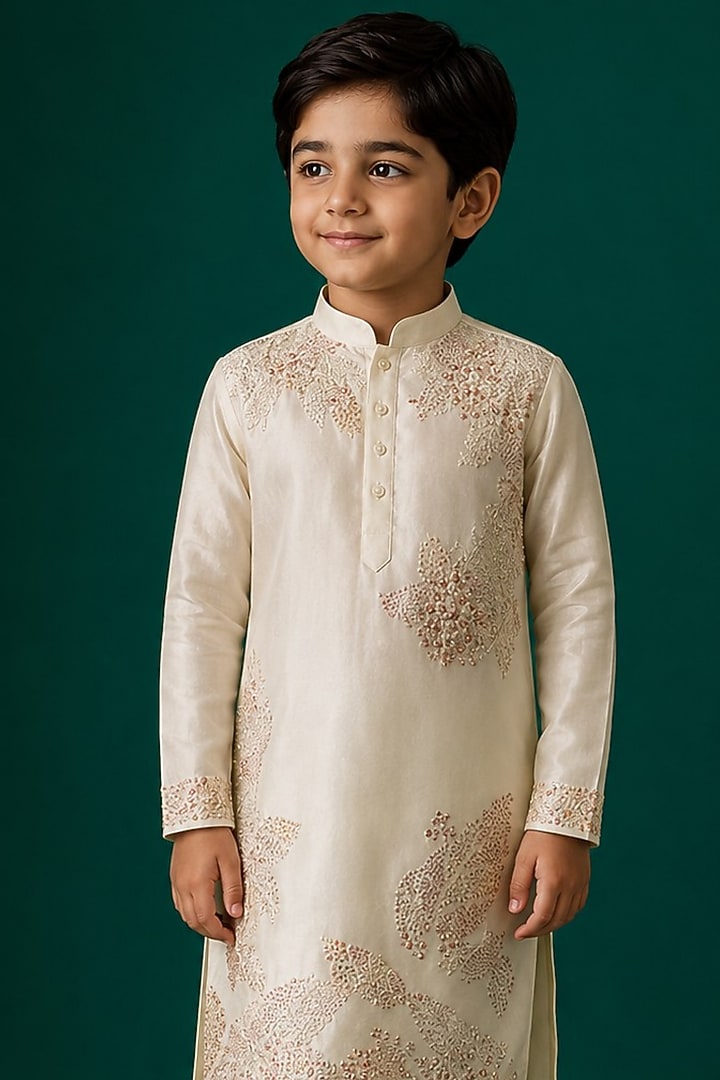 Ivory Tussar Hand & Machine Embroidered Kurta Set For Boys by Sammohan Kids at Pernia's Pop Up Shop