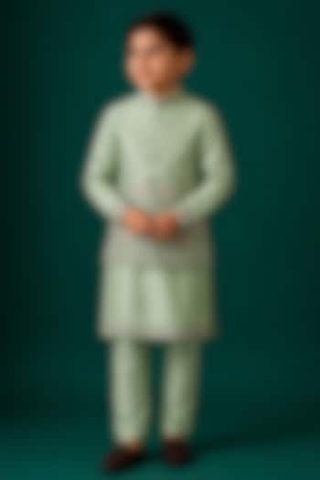 Green Tussar & Raw Silk Embroidered Bundi Jacket Set For Boys by Sammohan Kids at Pernia's Pop Up Shop