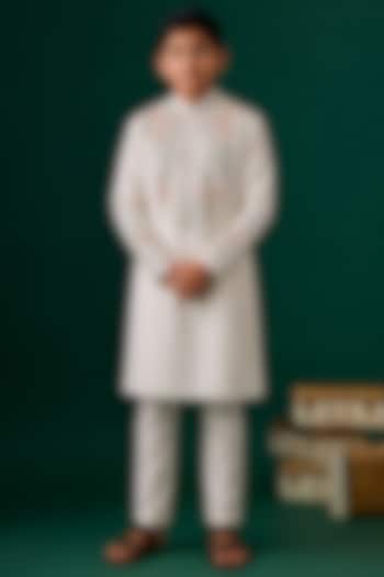 Ivory Tussar Hand & Machine Embroidered Kurta Set For Boys by Sammohan Kids at Pernia's Pop Up Shop