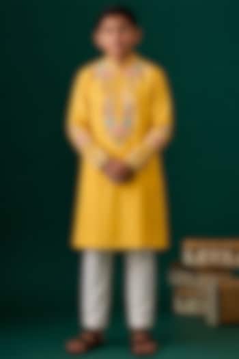 Yellow Tussar Hand & Machine Embroidered Kurta Set For Boys by Sammohan Kids at Pernia's Pop Up Shop