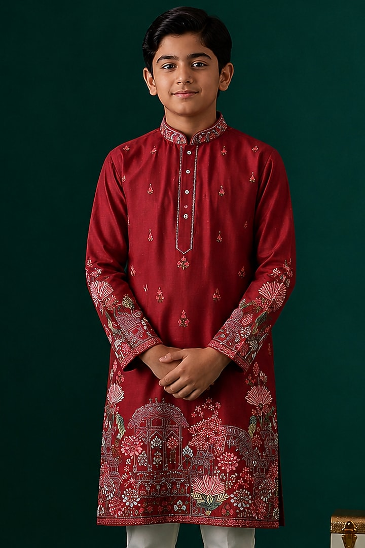 Red Tussar Hand & Machine Embroidered Kurta Set For Boys by Sammohan Kids at Pernia's Pop Up Shop