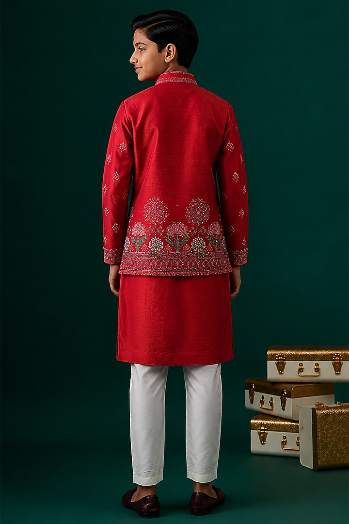 Red Tussar & Raw Silk Embroidered Bundi Jacket Set For Boys by Sammohan Kids at Pernia's Pop Up Shop