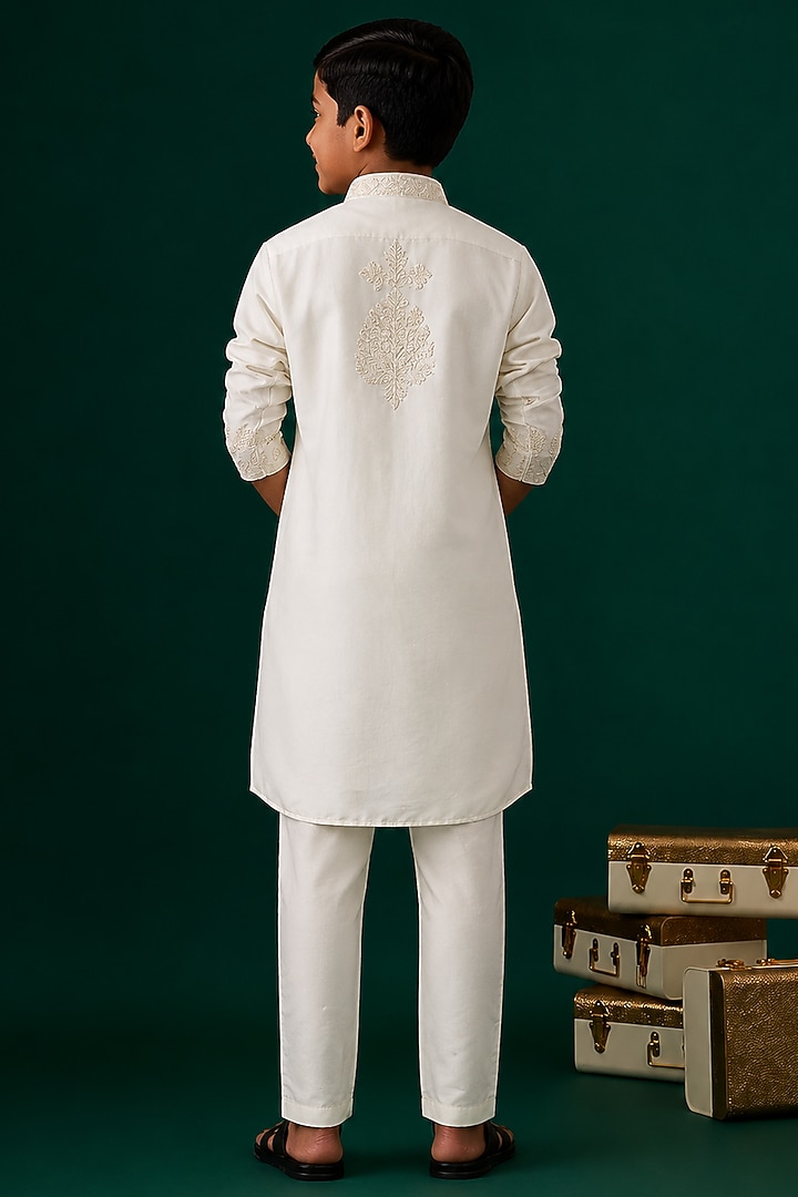 Ivory Tussar Hand & Machine Embroidered Kurta Set For Boys by Sammohan Kids at Pernia's Pop Up Shop