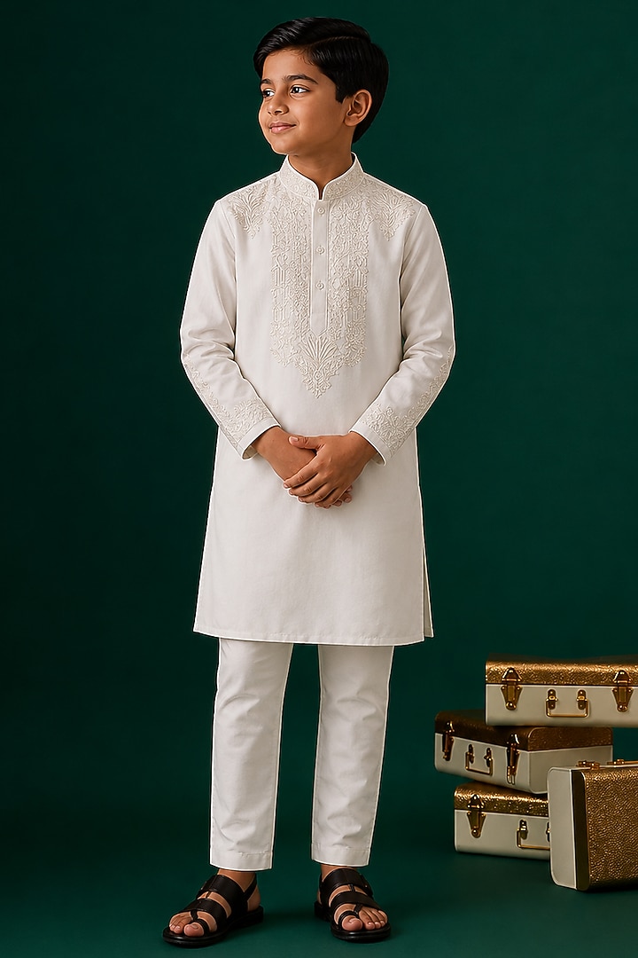 Ivory Tussar Hand & Machine Embroidered Kurta Set For Boys by Sammohan Kids at Pernia's Pop Up Shop