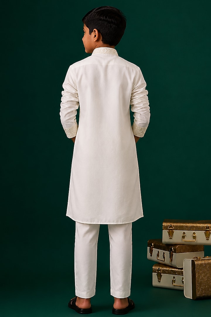 Ivory Tussar Hand & Machine Embroidered Kurta Set For Boys by Sammohan Kids at Pernia's Pop Up Shop