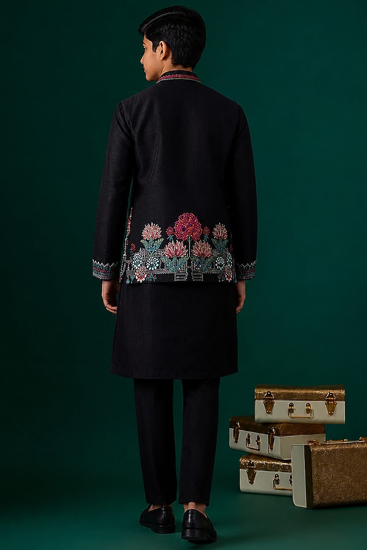 Black Tussar & Raw Silk Embroidered Bundi Jacket Set For Boys by Sammohan Kids at Pernia's Pop Up Shop