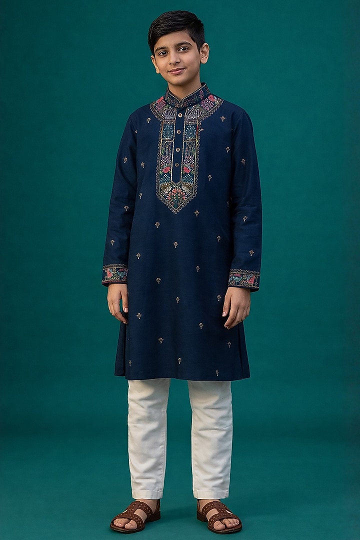 Teal Tussar Thread Work Kurta Set For Boys by Sammohan Kids at Pernia's Pop Up Shop