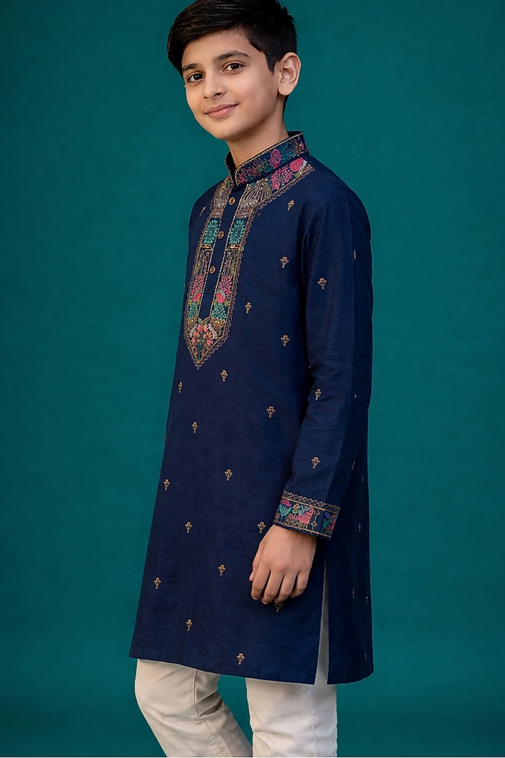 Teal Tussar Thread Work Kurta Set For Boys by Sammohan Kids at Pernia's Pop Up Shop