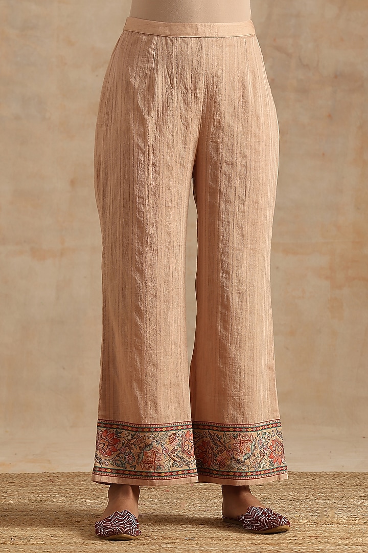 Beige Muslin Jaal Digital Printed Kurta Set by Samvrih at Pernia's Pop Up Shop