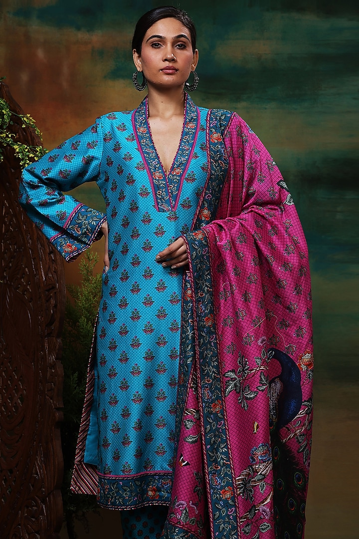 Blue & Pink Chanderi Silk Digital Printed Kurta Set by Samvrih at Pernia's Pop Up Shop