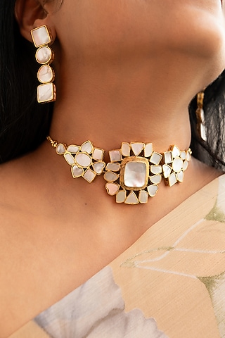 White Mother Of Pearl Choker Necklace Set by Tsera World