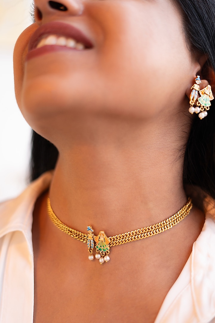 Gold Enameled Choker Necklace Set by Tsera World