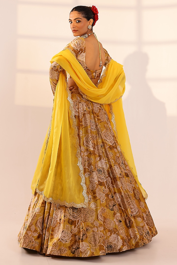 Gold Velvet Floral Kalidar Lehenga Set by SANAM at Pernia's Pop Up Shop