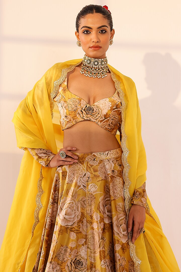 Gold Velvet Floral Kalidar Lehenga Set by SANAM at Pernia's Pop Up Shop