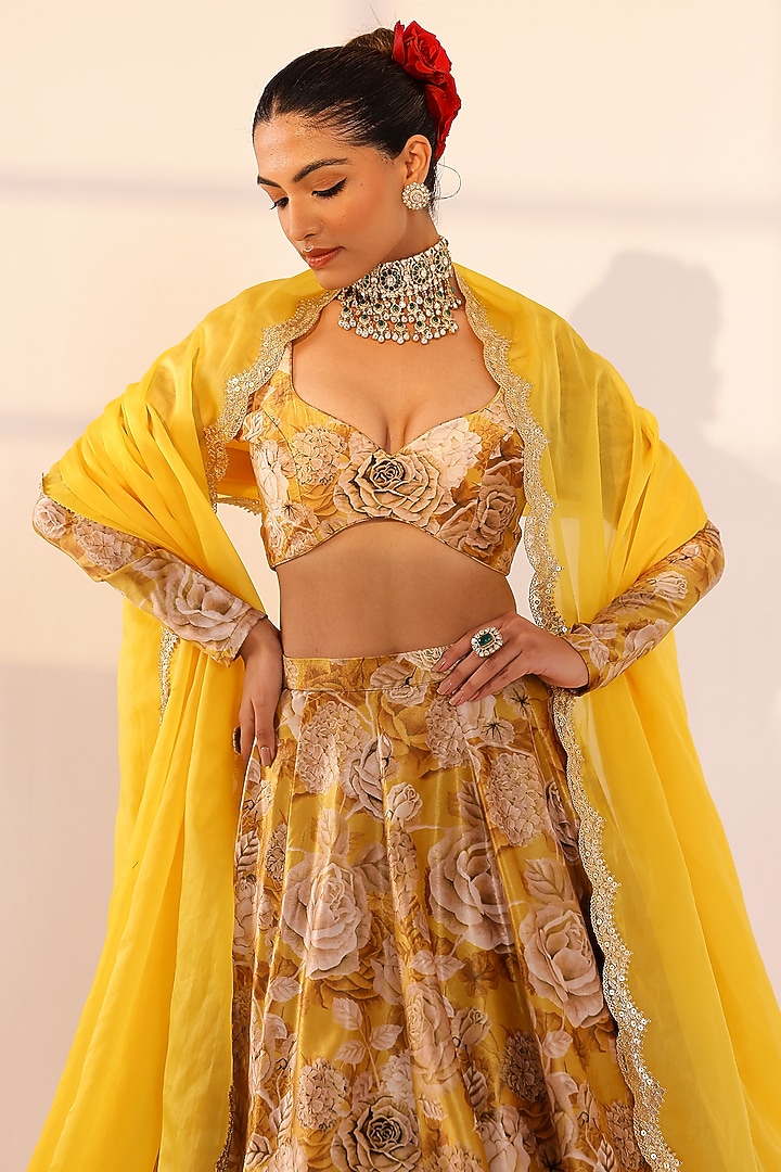 Gold Velvet Floral Kalidar Lehenga Set by SANAM at Pernia's Pop Up Shop