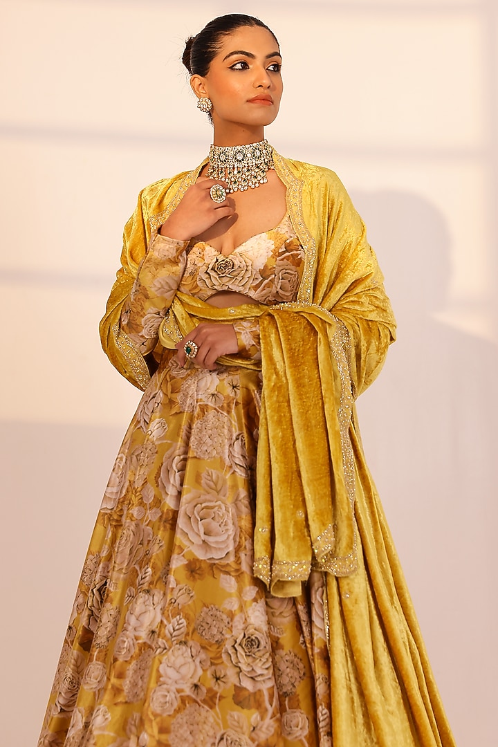 Gold Velvet Floral Kalidar Lehenga Set by SANAM at Pernia's Pop Up Shop