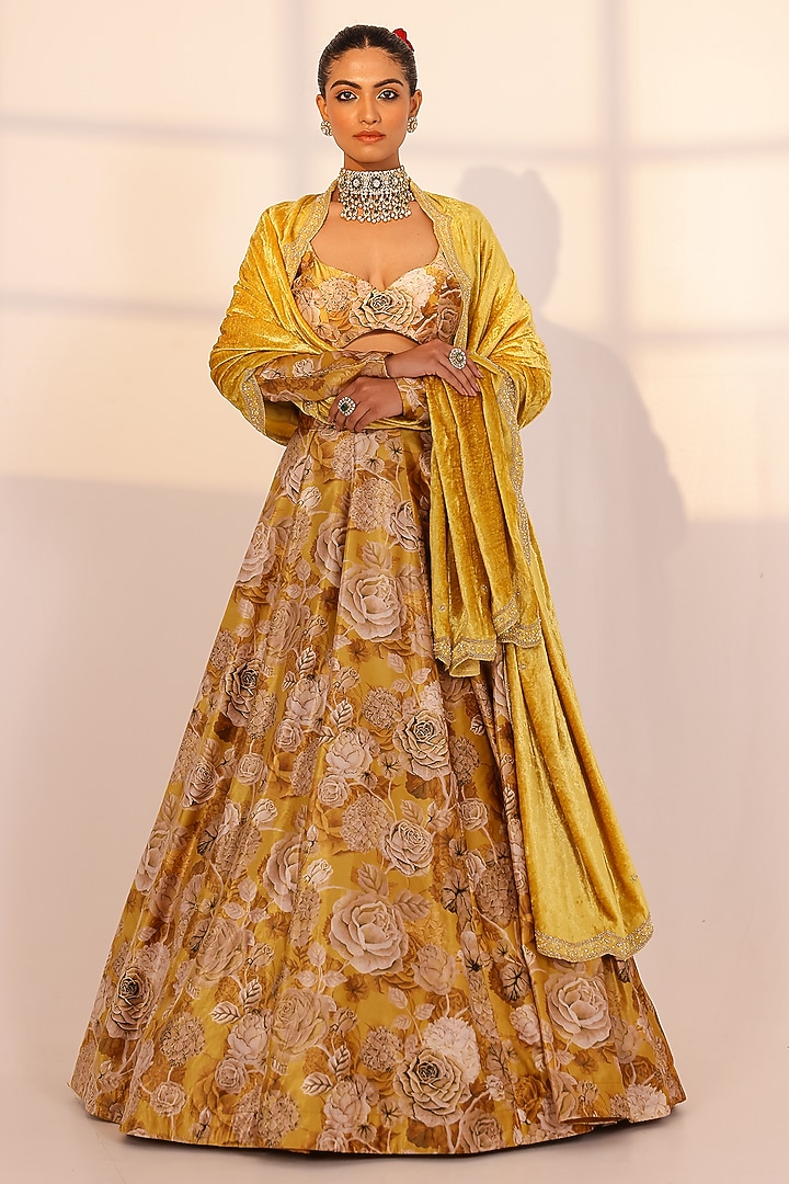 Gold Velvet Floral Kalidar Lehenga Set by SANAM at Pernia's Pop Up Shop