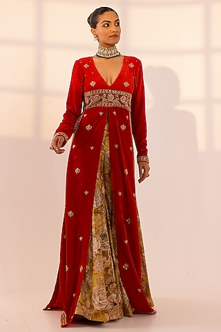 Red Velvet Zardosi Embroidered Kurta Set by SANAM