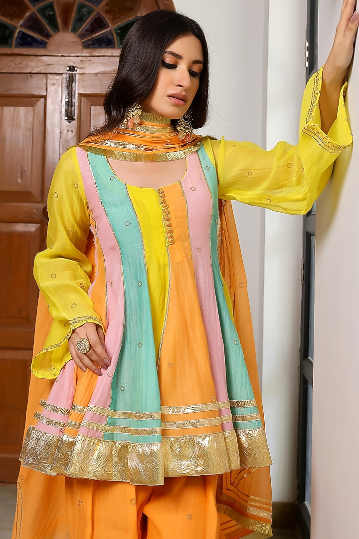 Multi-Colored Soft Chanderi Aari & Gota Embroidered Kurta Set by SANAM at Pernia's Pop Up Shop