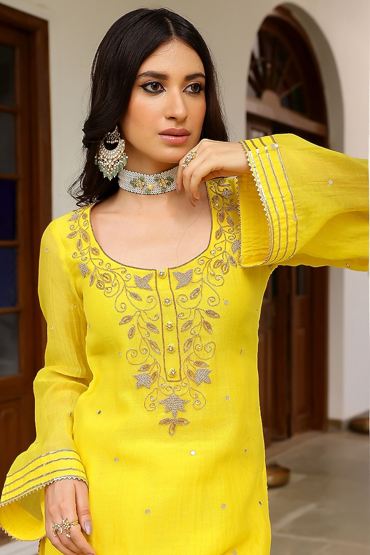 Yellow Soft Chanderi Aari & Mirror Embroidered Kurta Set by SANAM at Pernia's Pop Up Shop