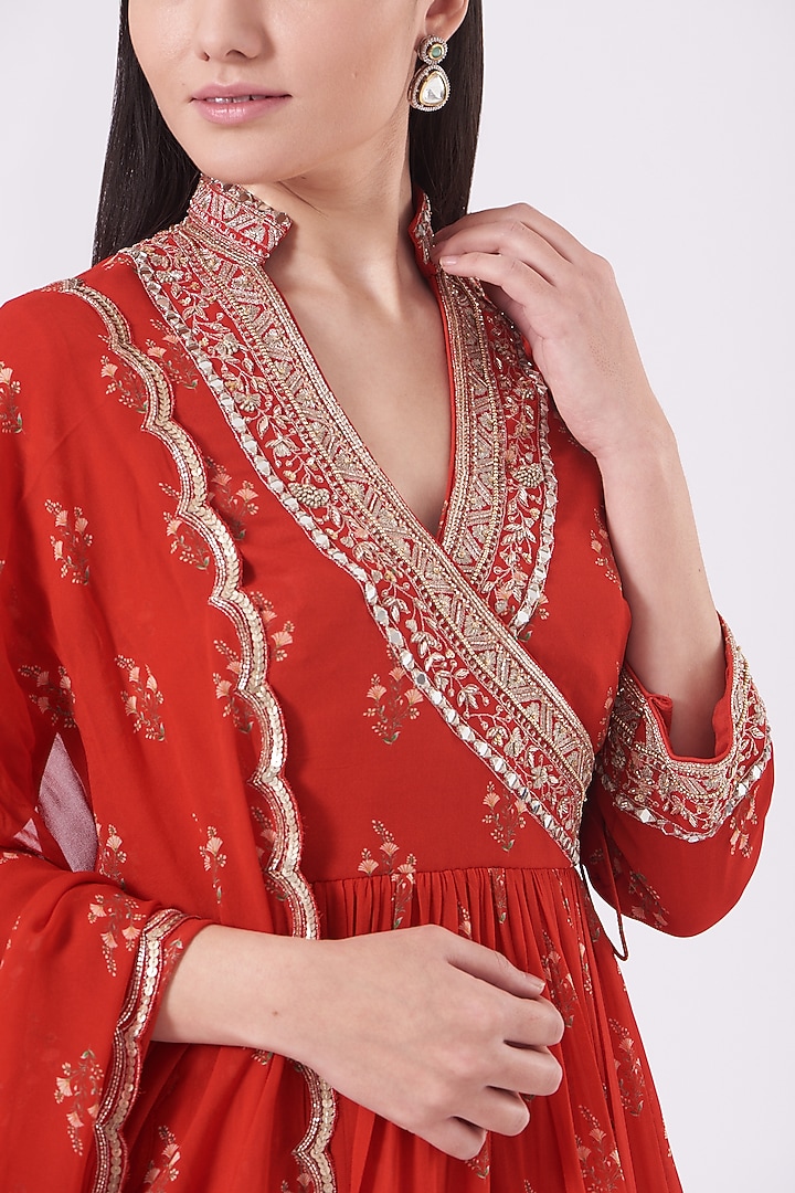 Bright Red Embellished Wedding Lehenga Set by Sana Barreja at Pernia's Pop Up Shop