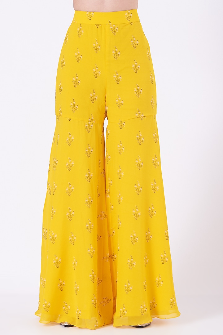 Dandelion Yellow Georgette Lily Printed Gharara Set by Sana Barreja at Pernia's Pop Up Shop
