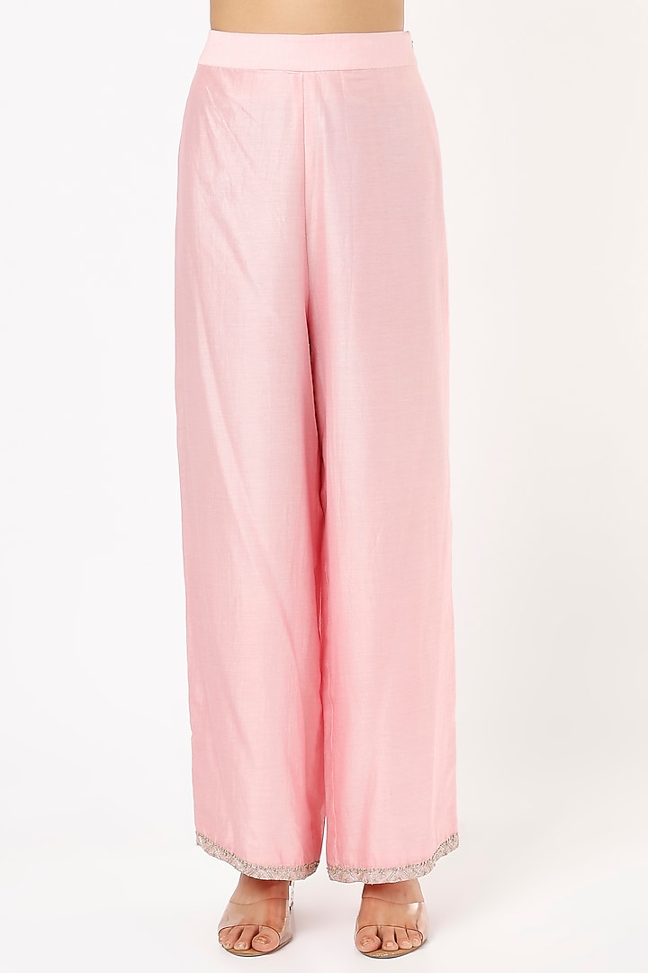 Baby Pink Embroidered Kurta Set by Sana Barreja at Pernia's Pop Up Shop