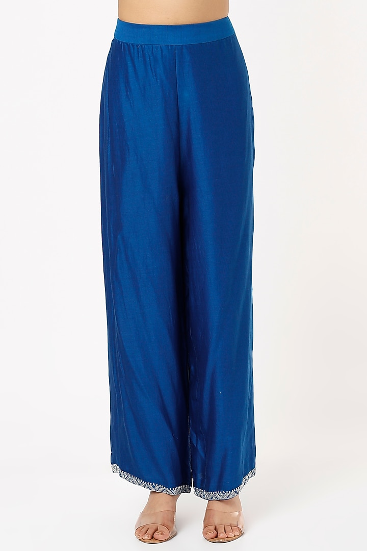 Royal Blue Embroidered Kurta Set by Sana Barreja at Pernia's Pop Up Shop