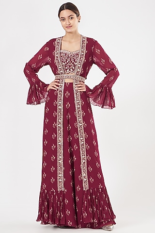 Fuschia Pink Hand Embroidered Cape Set by Sana Barreja