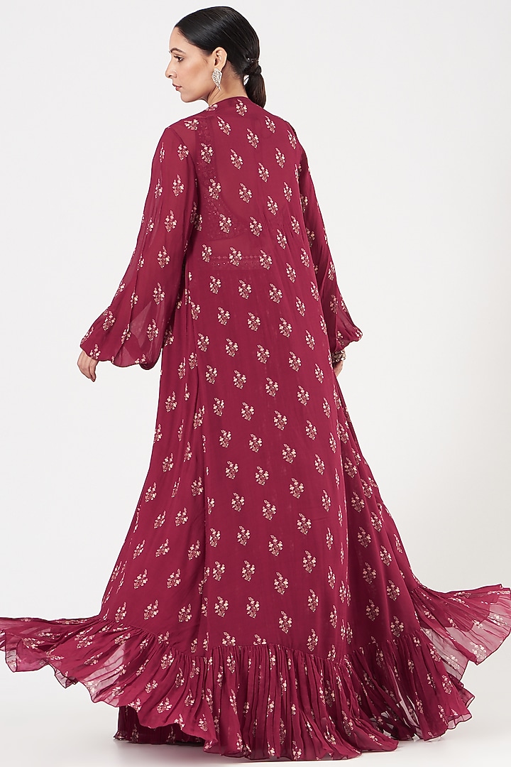 Fuschia Pink Georgette Embroidered cape Set by Sana Barreja at Pernia's Pop Up Shop