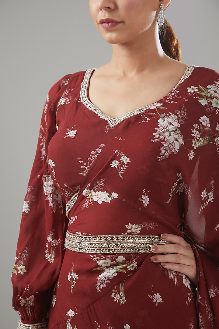 Red Georgette Magnolia Printed Wedding Saree Set by Sana Barreja at Pernia's Pop Up Shop