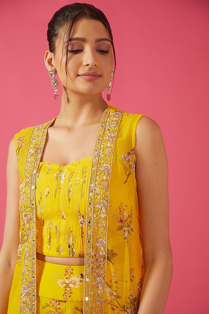 Yellow Chiffon Printed & Embroidered Dhoti Set by Sana Barreja at Pernia's Pop Up Shop