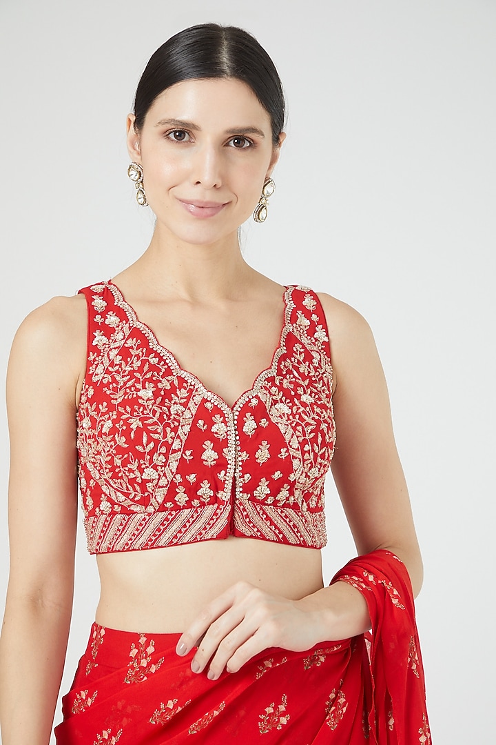 Red Printed Pre-Stitched Wedding Saree Set by Sana Barreja at Pernia's Pop Up Shop