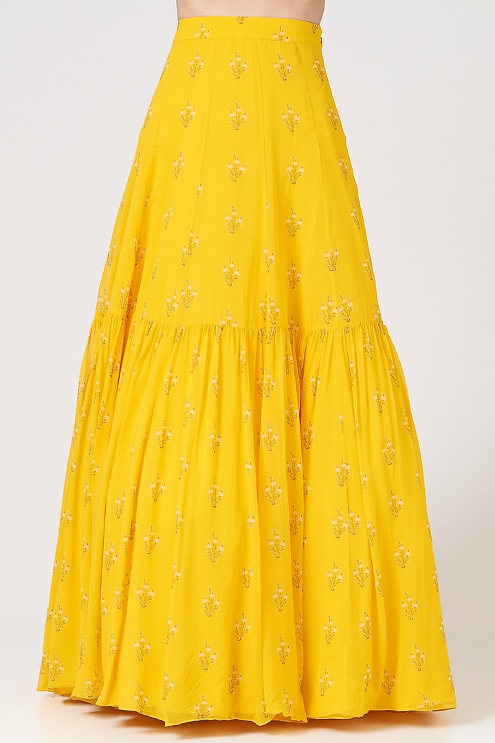 Yellow Georgette Ruched Wedding Lehenga Set by Sana Barreja at Pernia's Pop Up Shop