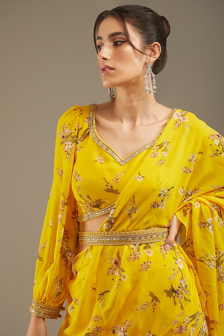 Yellow Georgette Printed Wedding Saree Set by Sana Barreja at Pernia's Pop Up Shop