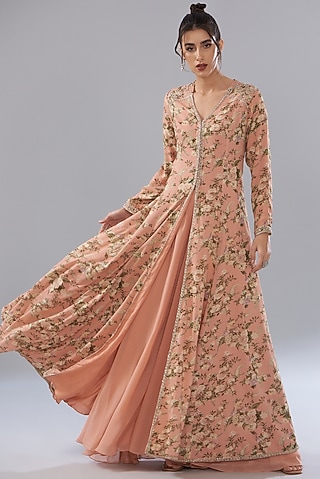 Peach Georgette Paisley Printed Jacket Set by Sana Barreja