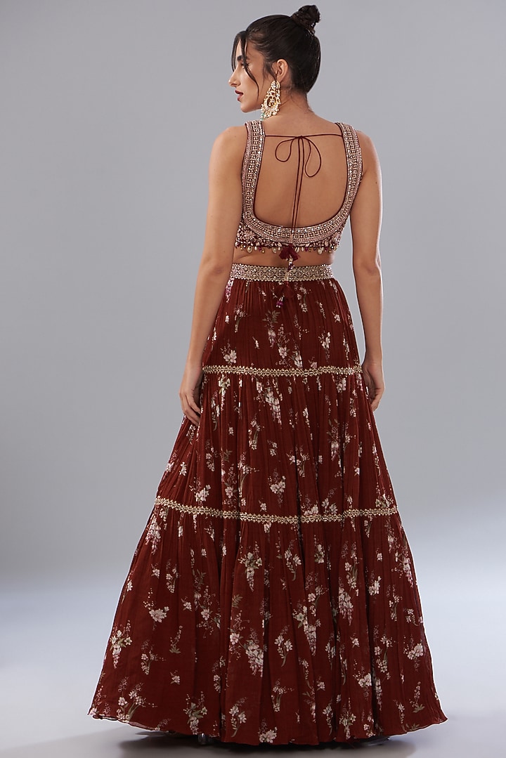 Red Georgette Printed Wedding Lehenga Set by Sana Barreja at Pernia's Pop Up Shop