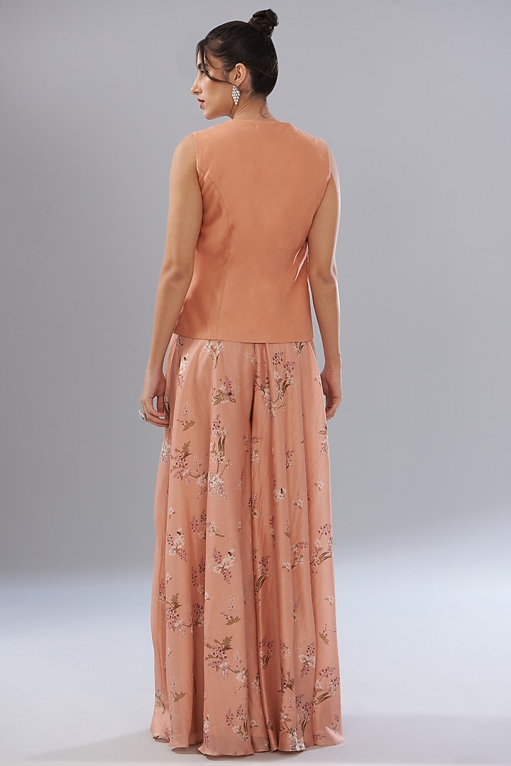 Peach Georgette Printed & Embroidered Cape Set by Sana Barreja at Pernia's Pop Up Shop