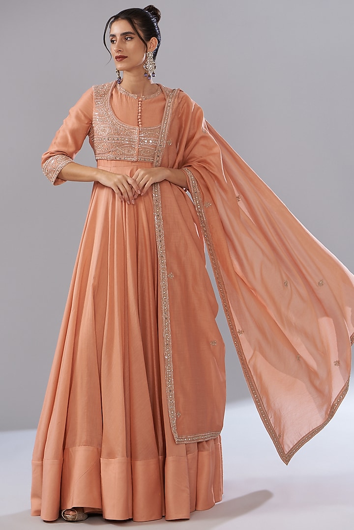 Peach Pure Chanderi Silk Embroidered Anarkali Set by Sana Barreja at Pernia's Pop Up Shop