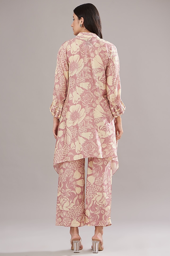 Rose Pink Bemberg Silk Floral Printed Kurta Set by Sana Barreja at Pernia's Pop Up Shop