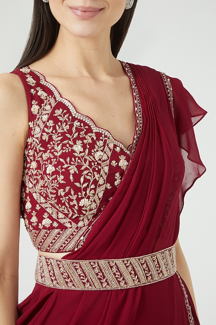 Red Georgette Pre-Stitched Wedding Saree Set by Sana Barreja at Pernia's Pop Up Shop