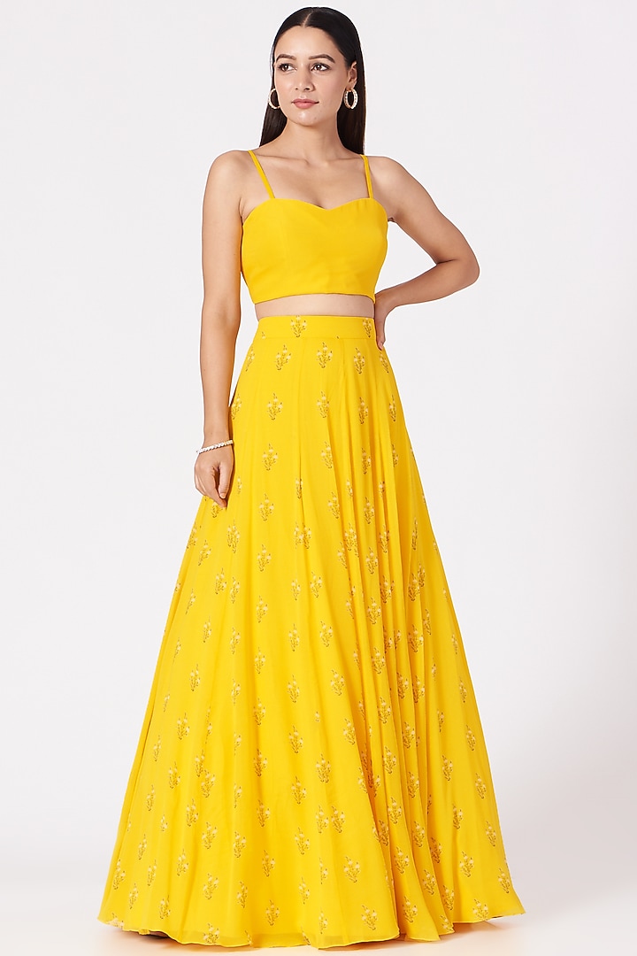 Yellow Printed Skirt Set by Sana Barreja at Pernia's Pop Up Shop
