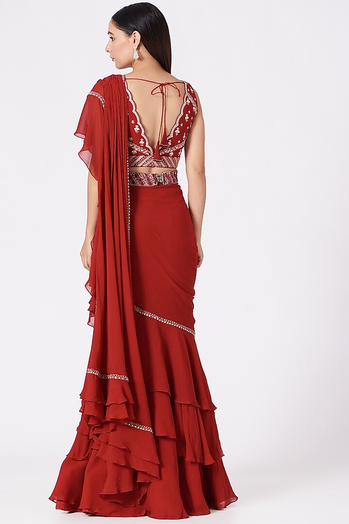 Red Hand Embroidered Pre-Draped Wedding Saree Set by Sana Barreja at Pernia's Pop Up Shop