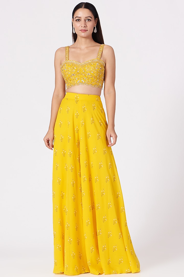 Yellow Hand Embroidered Jacket Set by Sana Barreja at Pernia's Pop Up Shop