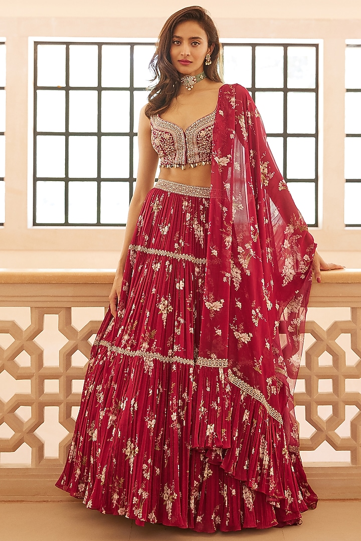 Fuchsia Printed Wedding Lehenga Set by Sana Barreja at Pernia's Pop Up Shop