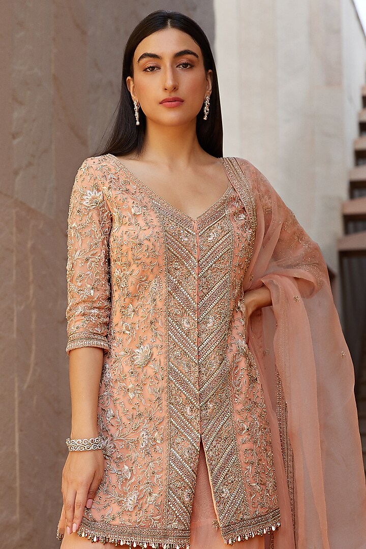 Peach Net Gharara Set by Sana Barreja at Pernia's Pop Up Shop